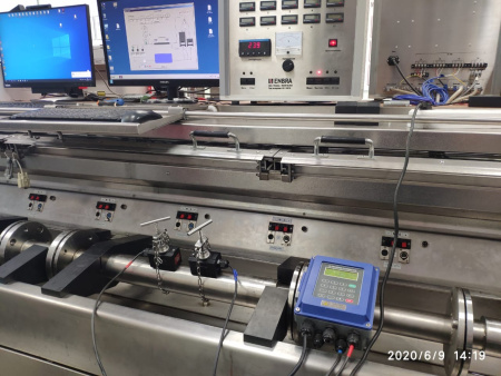 Стационарный ультразвуковой расходомер Streamlux SLS-720F (Большой, Взрывозащищенное исполнение) купить по низкой цене | МАКСПРОФИТ